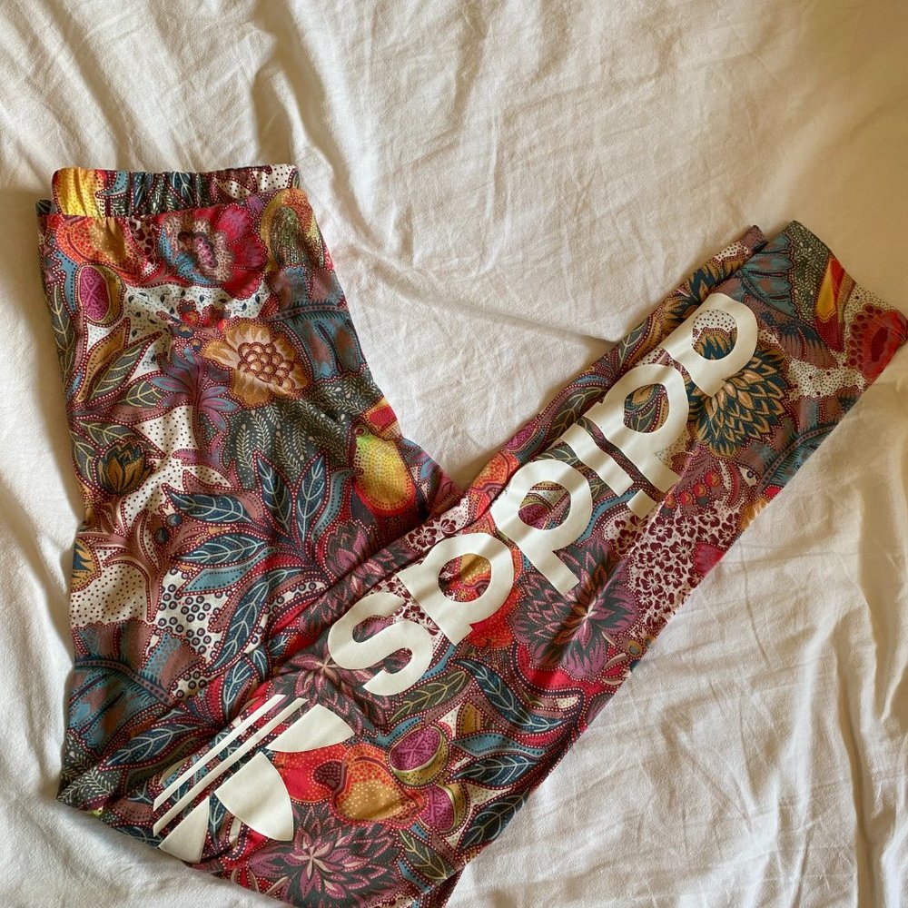 Adidas / Floral Leggings/ Small
